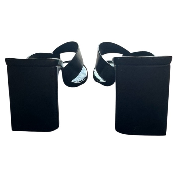 Zara Black Heeled Mules with Modern Design - Picture 5 of 8